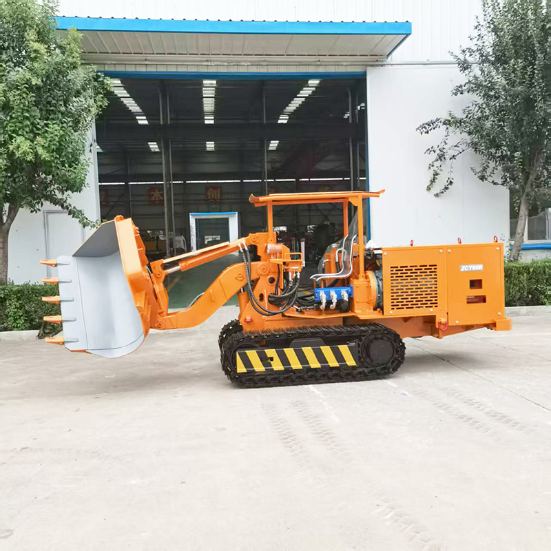 Chargeuse à roches à benne latérale moyenne