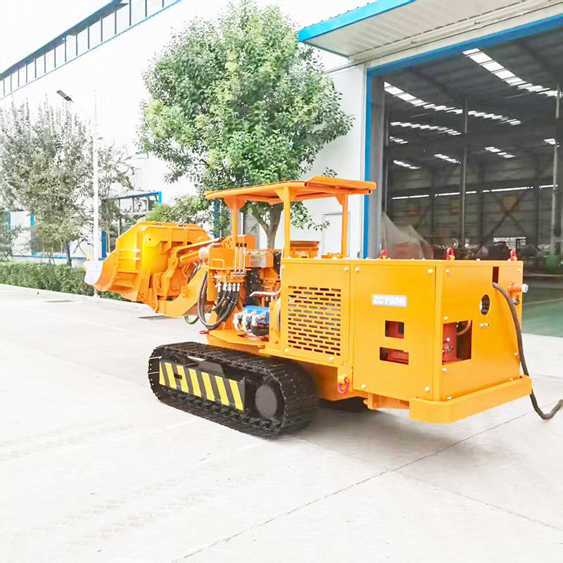 Bongkar Muat Batuan di Sisi Pertambangan