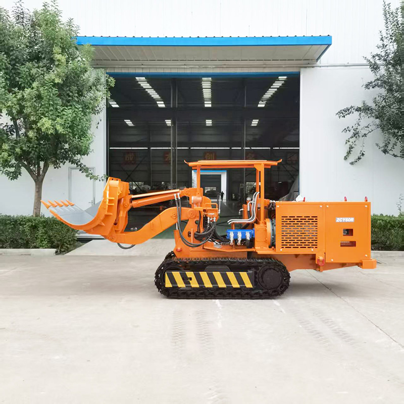 Bongkar Muat Batuan di Sisi Pertambangan