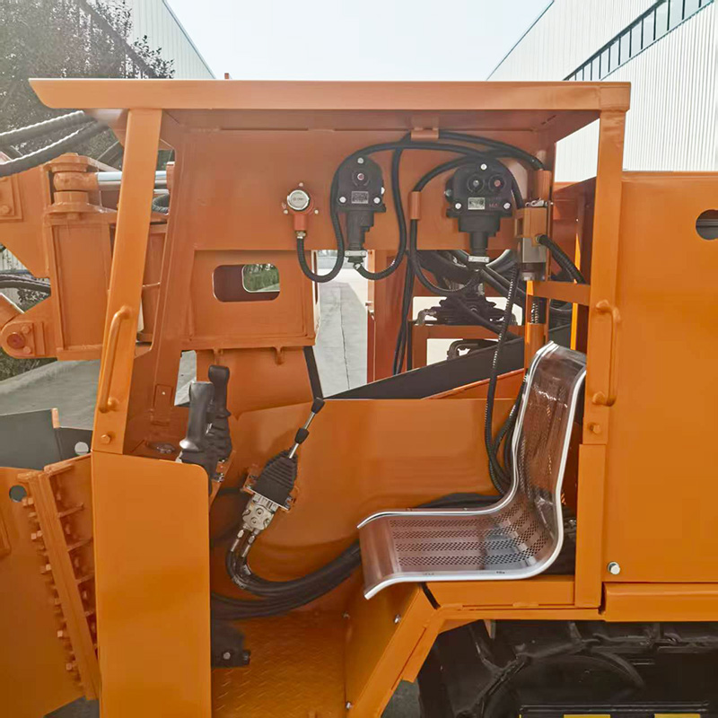 รถตักดินประสิทธิภาพสูง