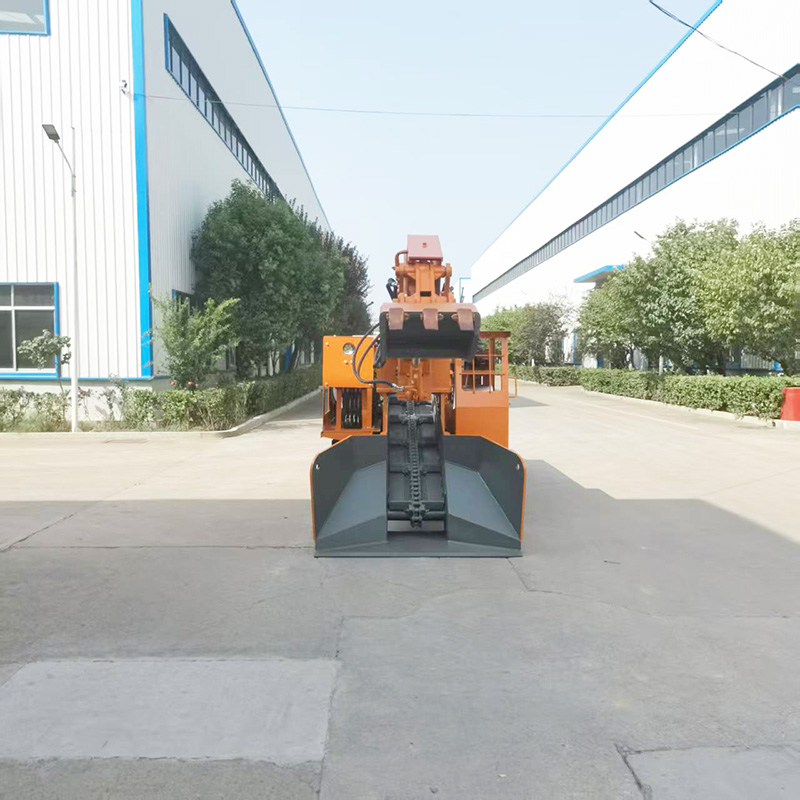 Maßgefertigter Mulchlader