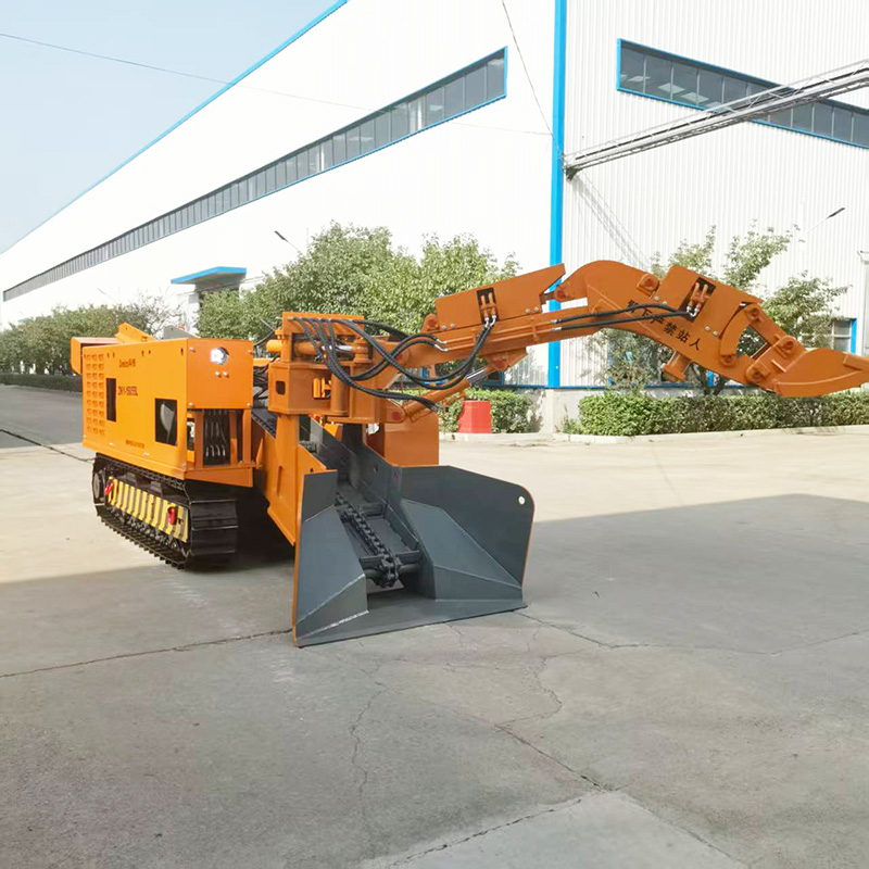 Гусеничный экскаватор-погрузчик