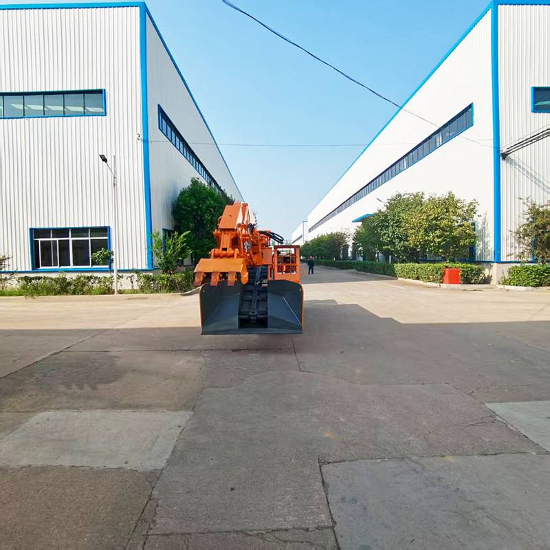 Loader Pengangkut Lumpur Sedang